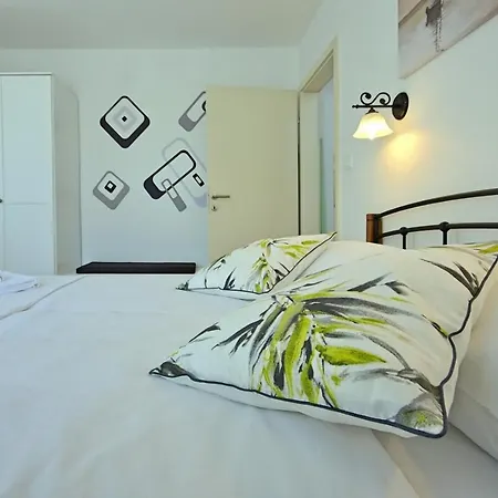 Steinvilla Zelda * Ližnjan