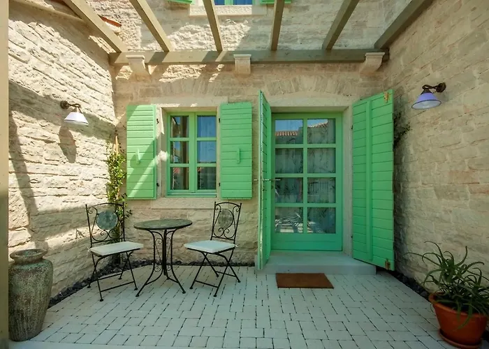 Villa Steinvilla Zelda Ližnjan