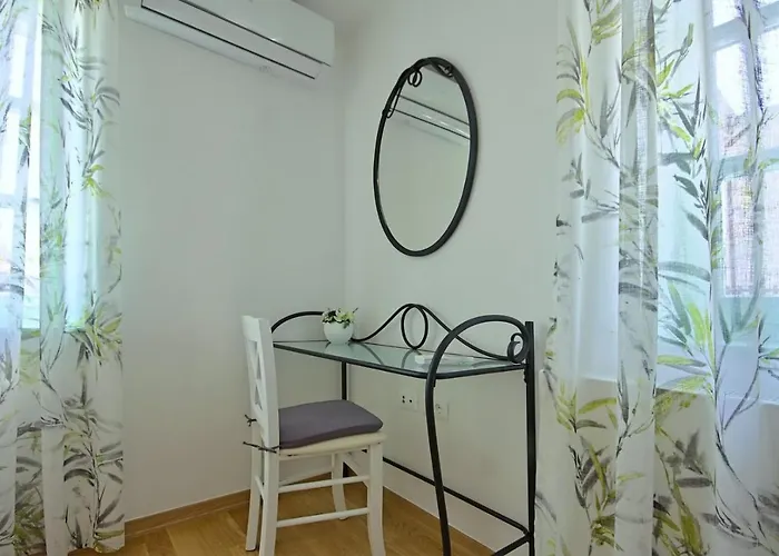 Villa Steinvilla Zelda Ližnjan