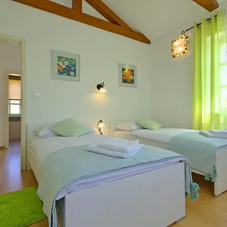 Steinvilla Zelda Villa