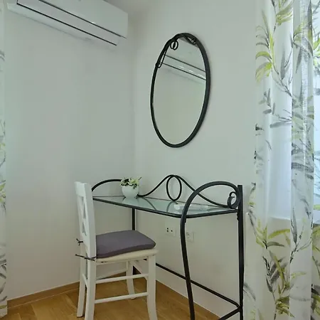 Villa Steinvilla Zelda Ližnjan