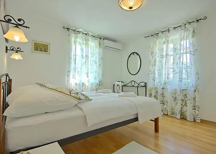 Steinvilla Zelda * Ližnjan